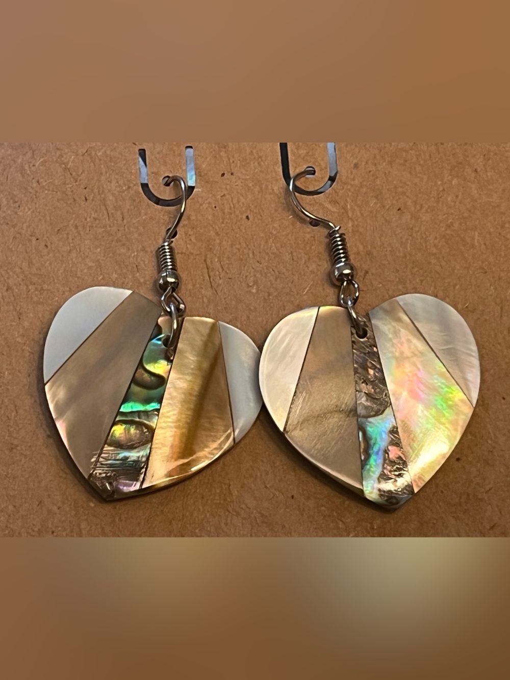 Heart-Shaped Mother of Pearl Inlay Drop Earrings - Iridescent